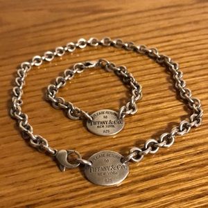 Please return to Tiffany necklace and bracelet set